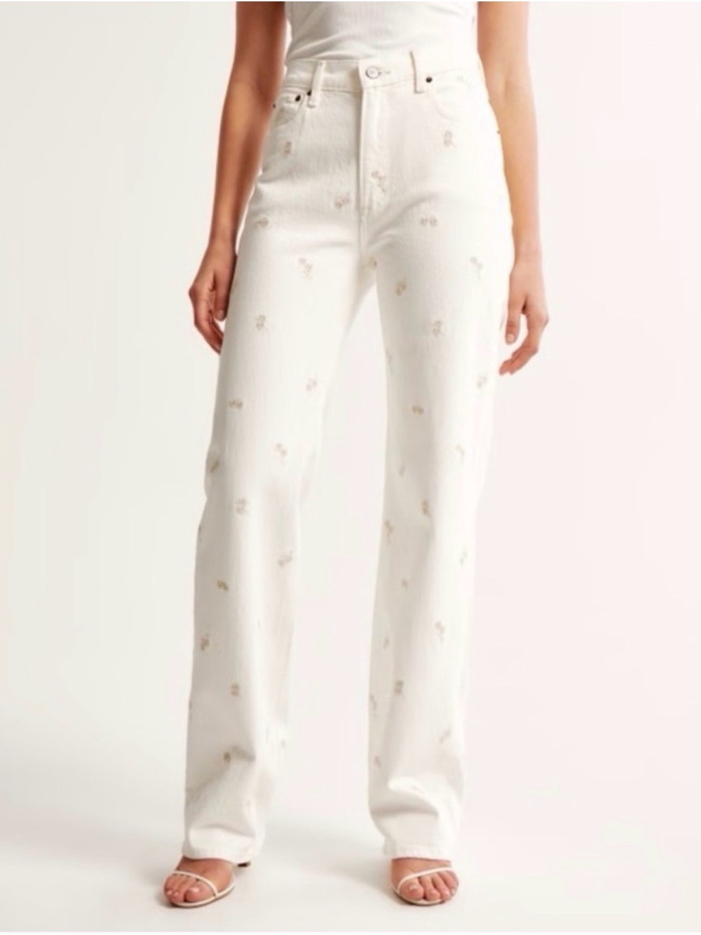 Abercrombie and Fitch High-Rise White Straight-Leg Jeans with Beige Embroidery